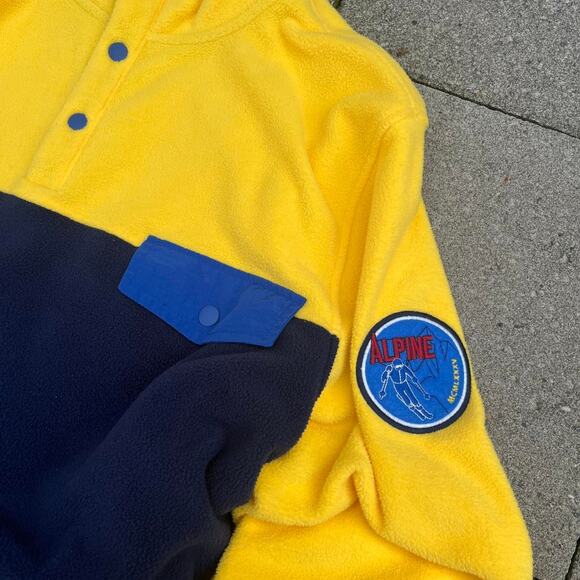 Club Room Ski Alpine Color Blocked Pullover  1/4 Button-Up - Picture 2 of 3